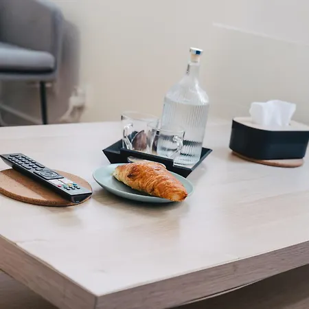 Relax Hypercentre Wifi Netflix Parking Апартаменти *